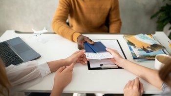 Guide to Health Insurance for O Visa Holders