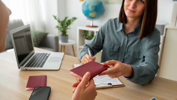How to Choose Between Different Types of Student Visa in the US